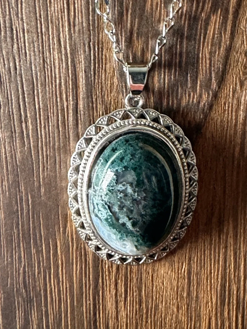 Silver-Tone Green Stone Oval Pendant Necklace - Women Jewelry - Picture 4 of 15